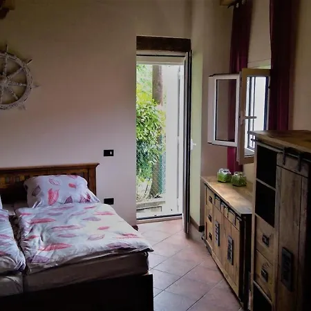 Holiday home Beach House Lago Maggiore Brezzo